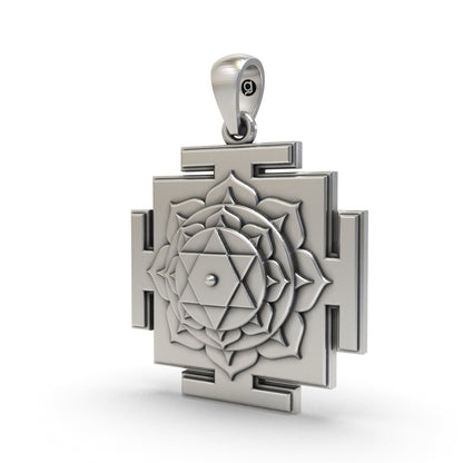 925 Silver Bhuvaneshwari Yantra Pendant – Sacred Symbol for Prosperity, Protection & Cosmic Energy